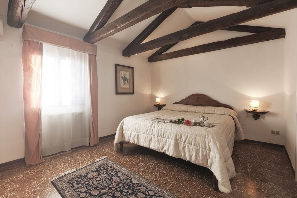 Palazzetto San Lio, Rialto Διαμέρισμα Βενετία Δωμάτιο φωτογραφία